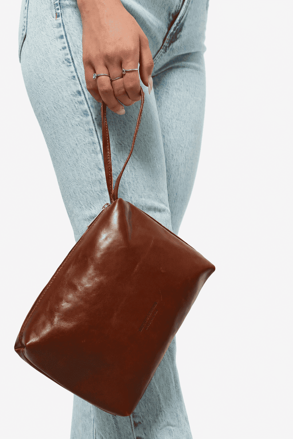ILDA — Pochette a tracolla in vera pelle cognac | Made in Italy