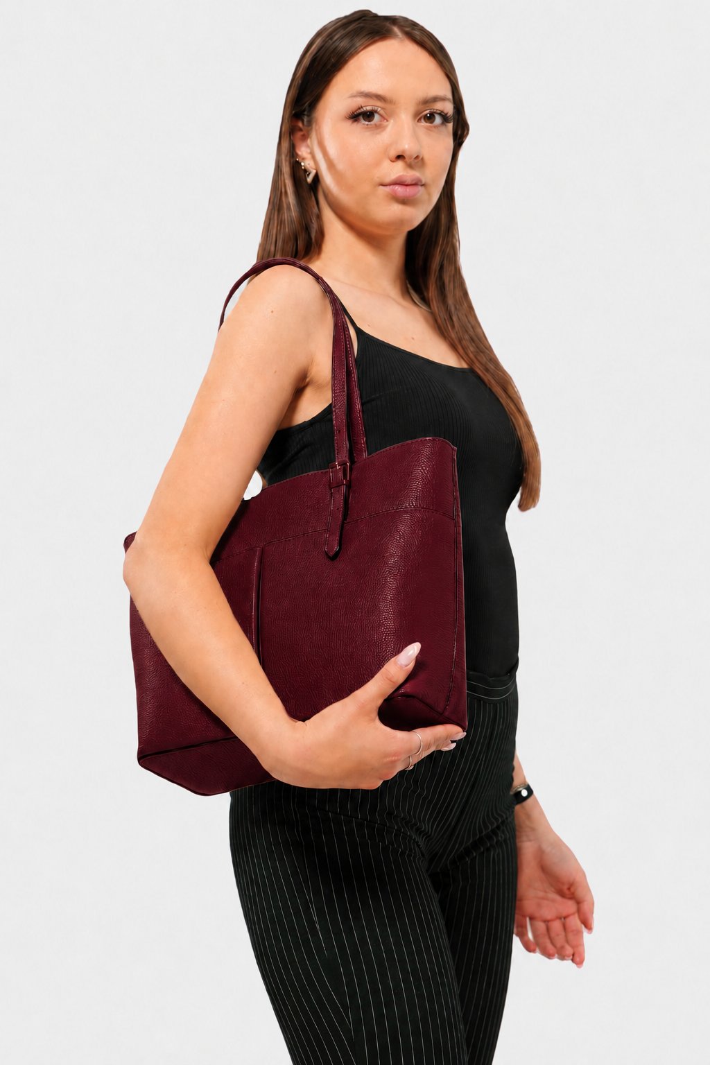 MONICA — Borsa a mano e spalla in pelle palmellato color vino | Made in Italy