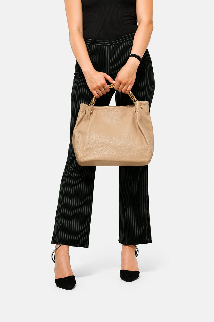 Valentina women's handbag in genuine taupe leather with zip, made in Italy.